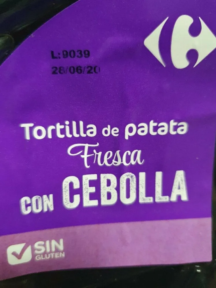 Tortilla de patata fresca con cebolla