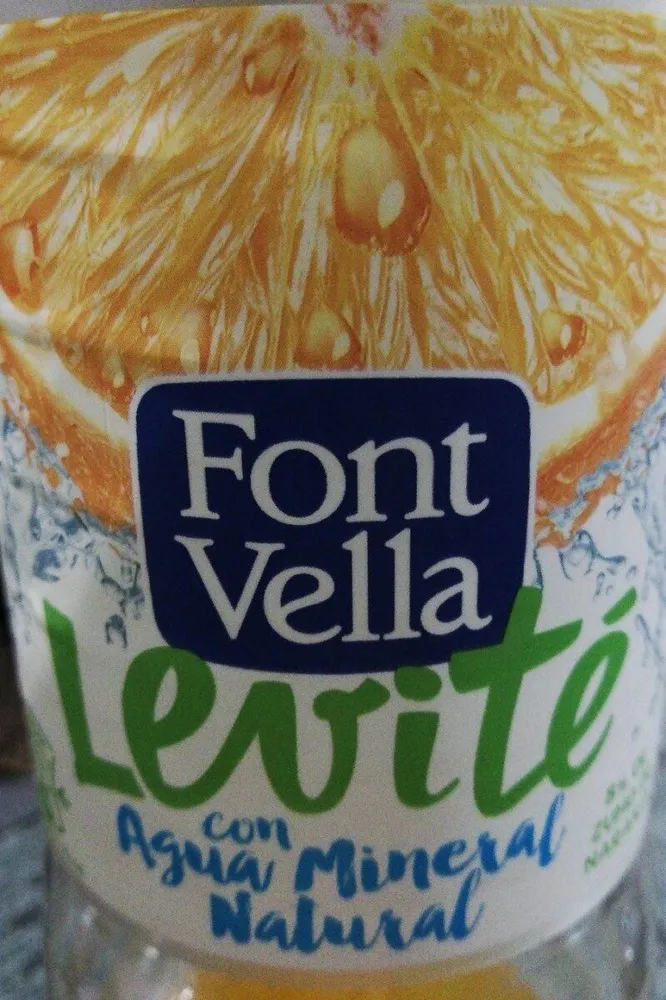 Levité con zumo de naranja