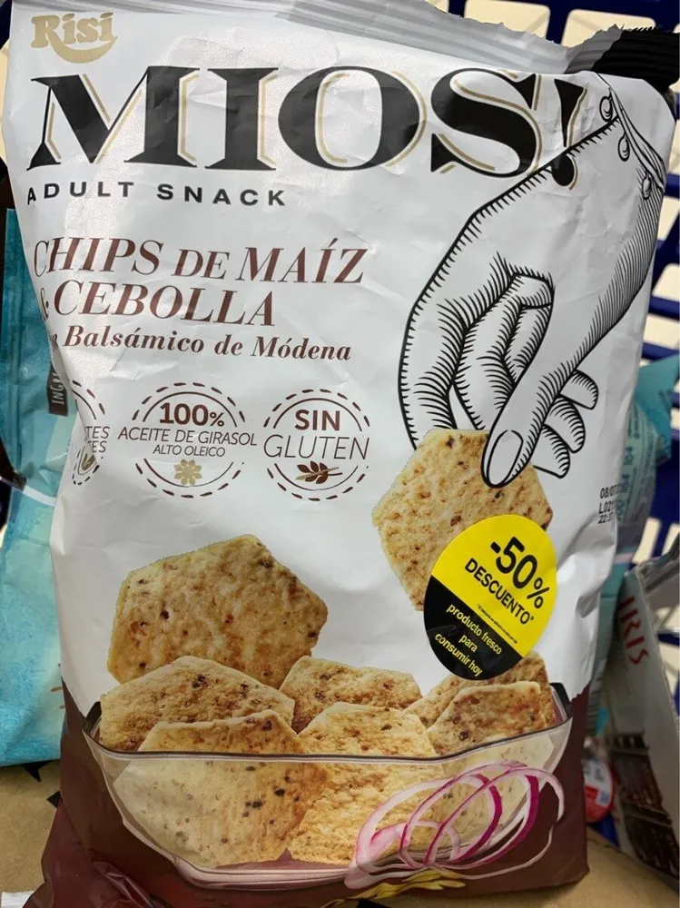 Chips de maiz y cebolla