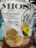 Chips de maiz y cebolla