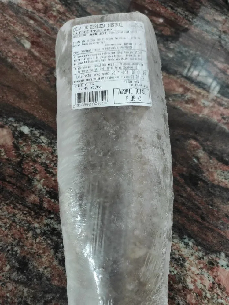Cola de merluza Austral
