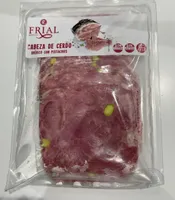 Cabeza de cerdo ibérico con pistachos
