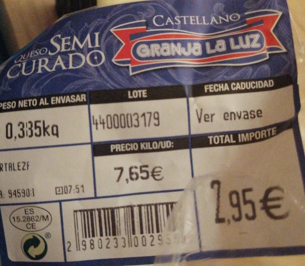 Queso semicurado granja la luz