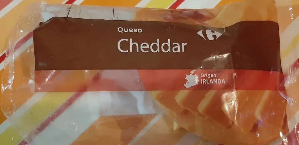 Queso cheddar