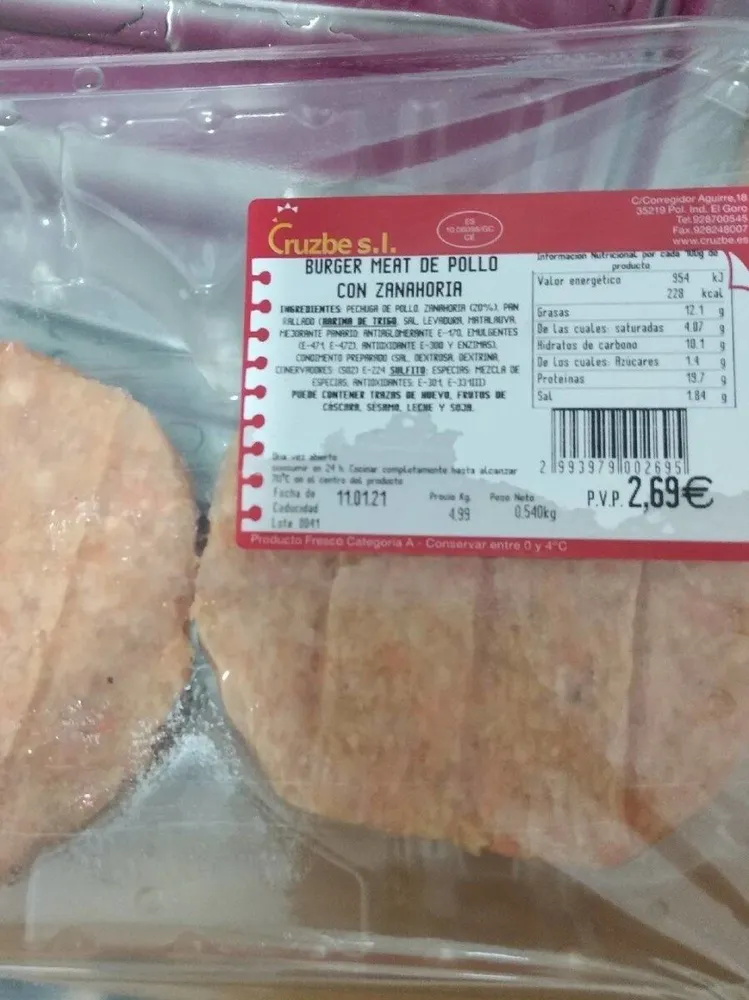 Hamburguesa de pollo con zanahoria
