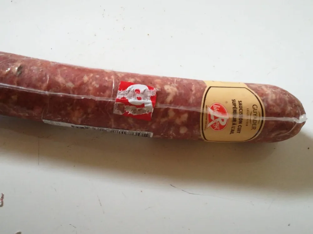 Saucisson cuit supérieur à l'ail