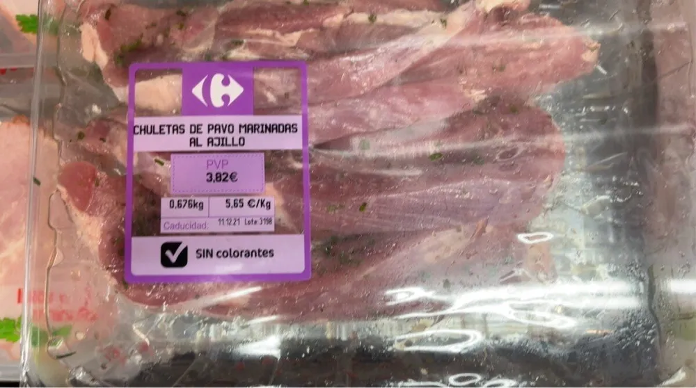Chuletas de pavo marinadas al ajillo