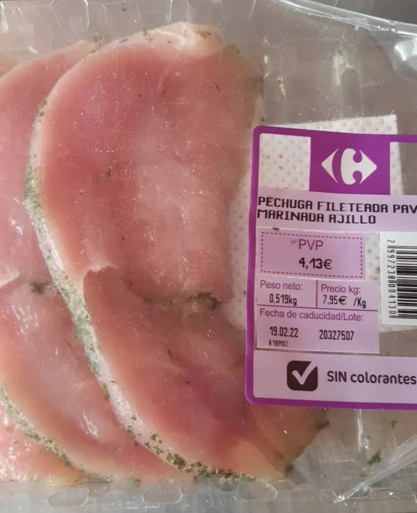 Pechuga pavo marinada ajillo