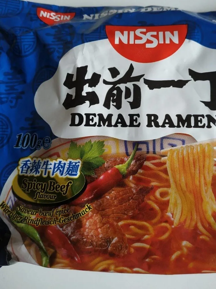 Demae ramen boeuf épicé