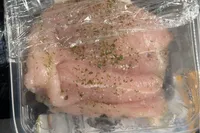 Pechuga de Pollo fileteada marinada al ajillo