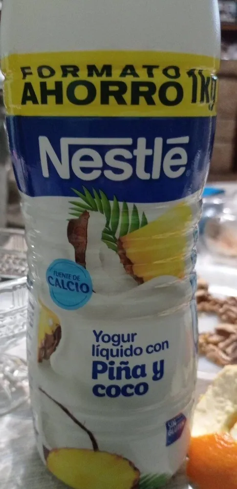 Yogur piña coco