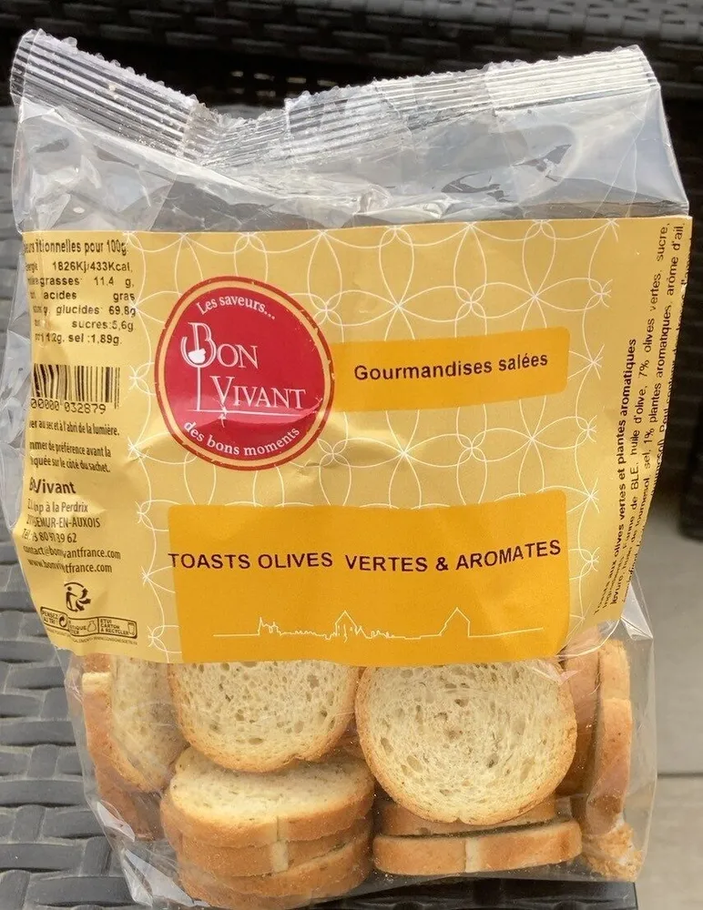Toasts olives vertes et arômates