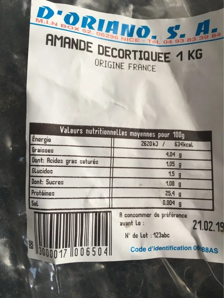 Amandes decortiquees