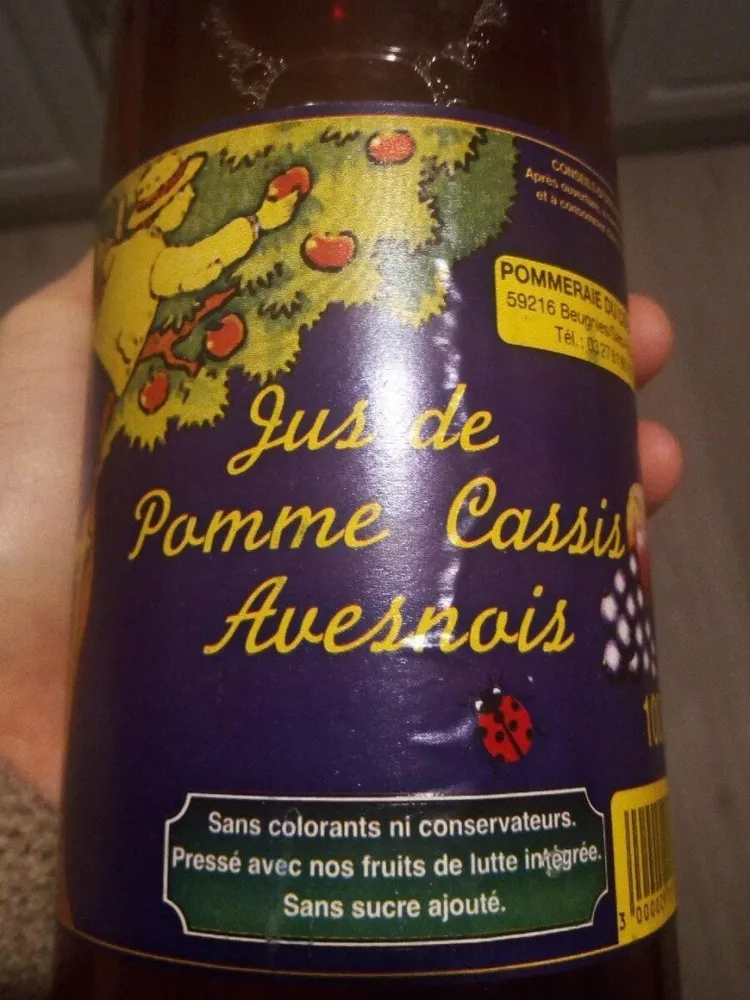 Jus de pomme cassis
