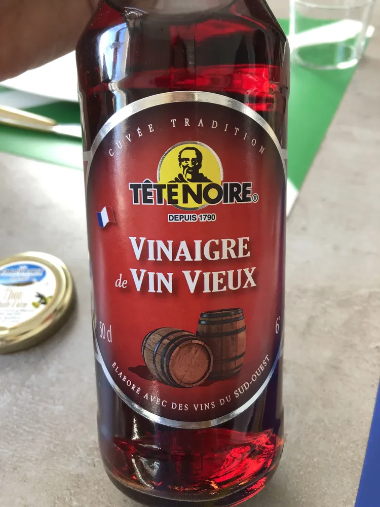 Tete Noire, Vinaigre de vin vieux, la bouteille de