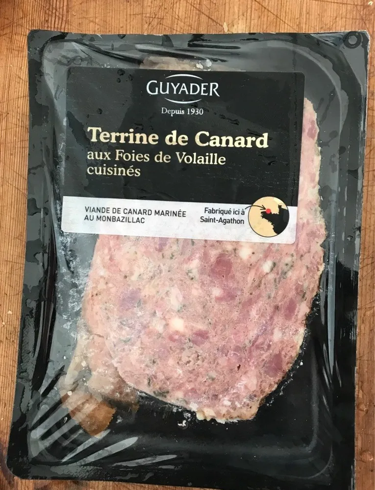 Terrine de canard aux foies de volailles