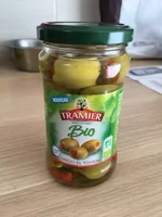 Olives vertes farcies au poivron rouge
