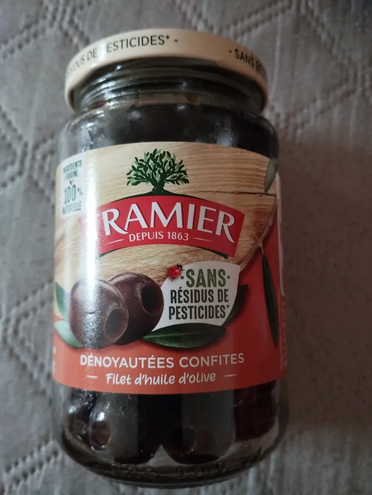 DÉNOYAUTÉES CONFITES Filet d'huile d'olive