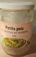 Petit pois et carottes en rondelles