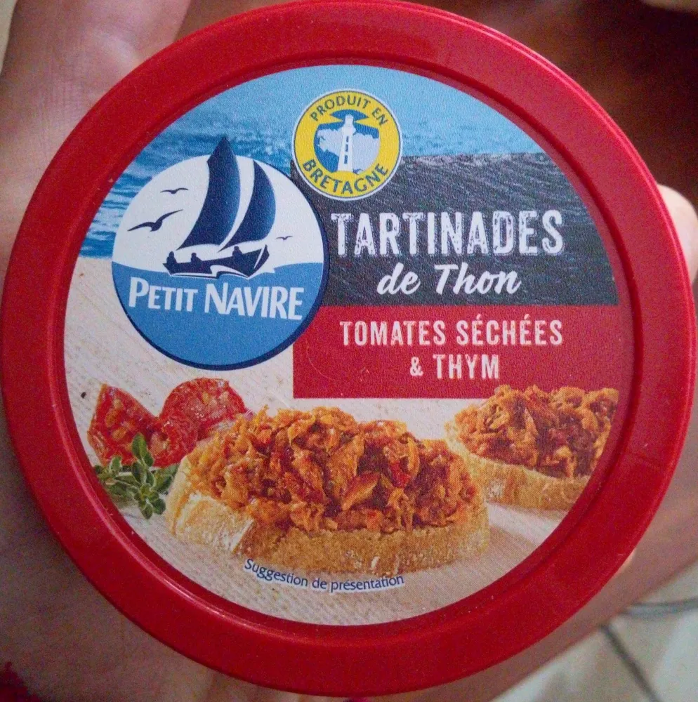 Tartinades de thon, tomates séchées et thym
