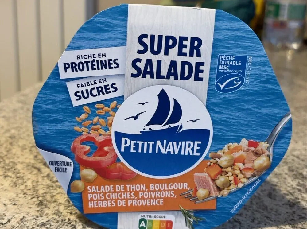 SUPER SALADE SALADE DE THON, BOULGOUR, POIS CHICHES, POIVRONS, HERBES DE PROVENCE