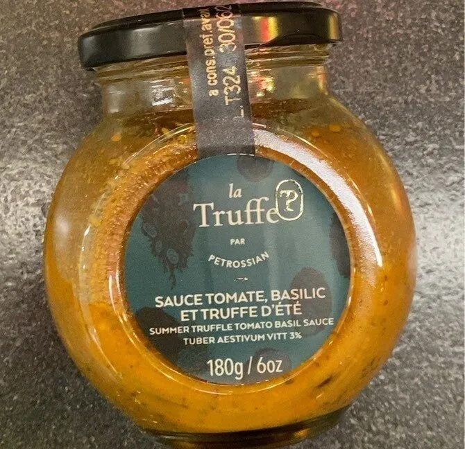 Sauce tomate, basilic et Truffe d’été 3%