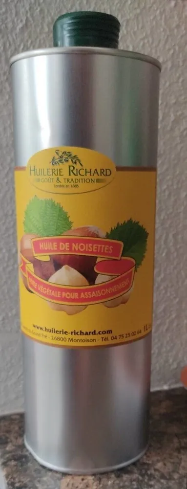 Huile de noisettes
