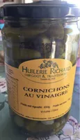 Cornichons au vinaigre