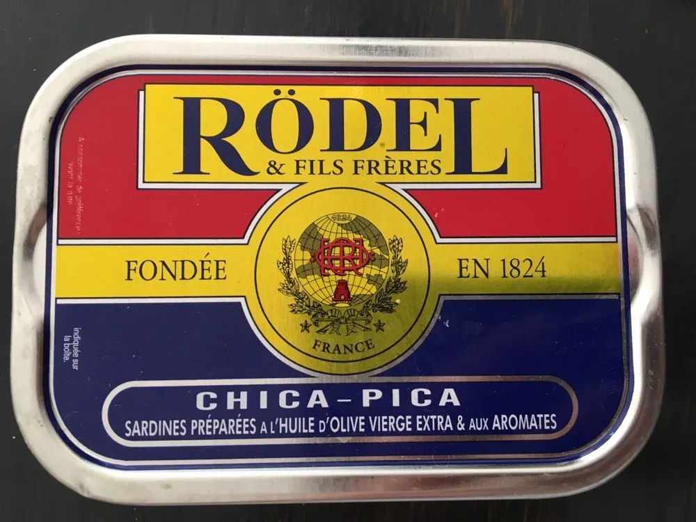 Sardines à l'huile d'olives et aux aromates