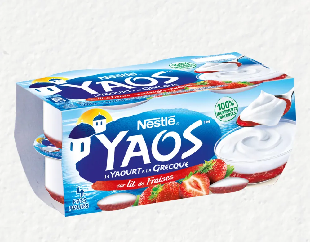 Yaos yaourt à la grecque sur lit de fraises