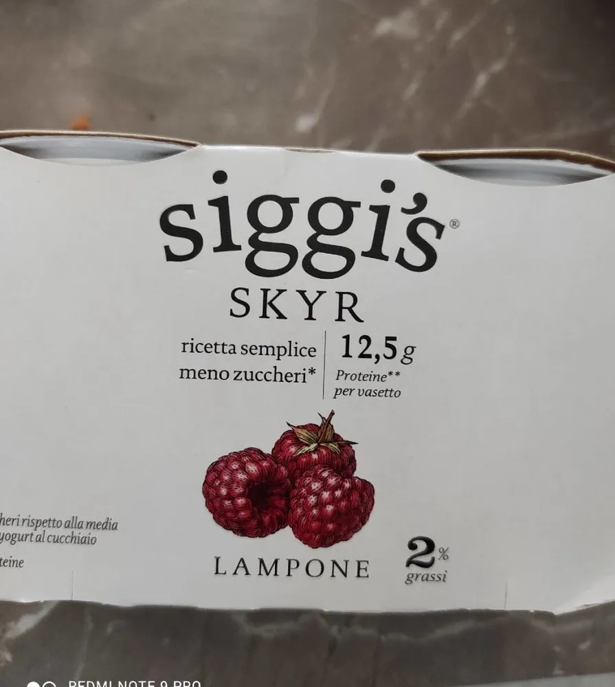 Skyr lampone