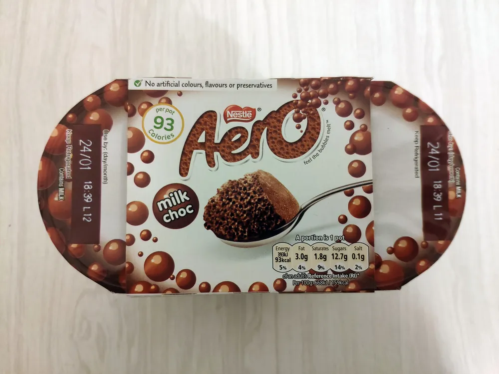 Aero Milk Chocolate bubbly mousse