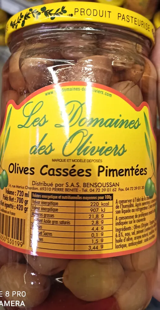 Olives Cassées Pimentées