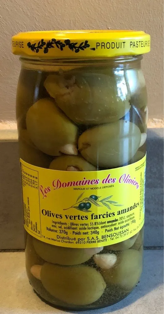 Olives vertes farcies amandes