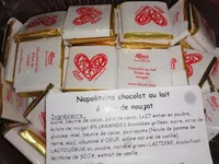 Klaus chocolat au lait éclat de nougat