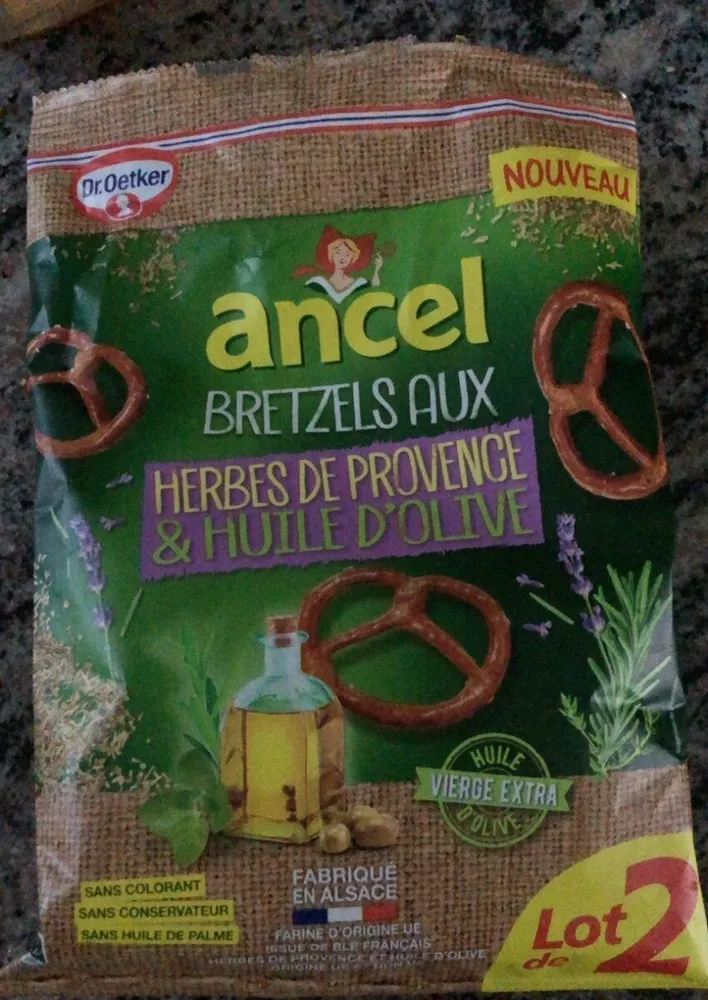Bretzels aux herbes de provence