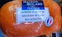 Véritable brioche au saucisson de Lyon aux pistaches