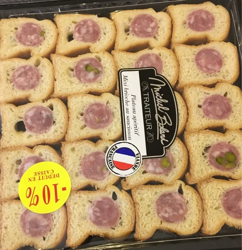Mini brioche au saucisson