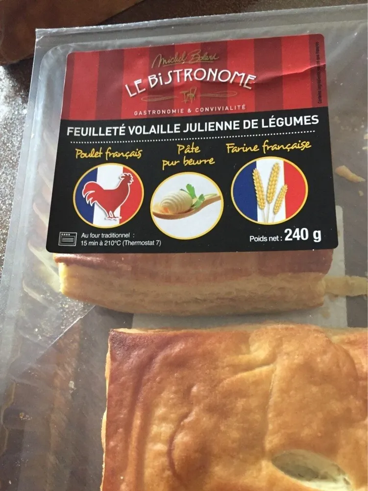 Feuilleté de volaille julienne de legumes