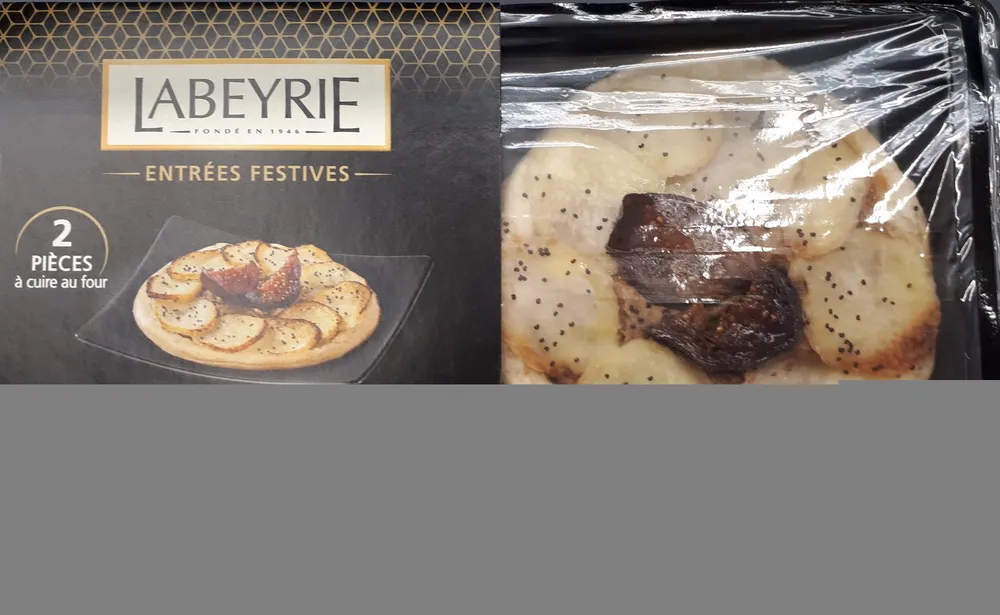 Tartes fines pommes de terre, effiloché de canard à la figue et compotée d'oignons