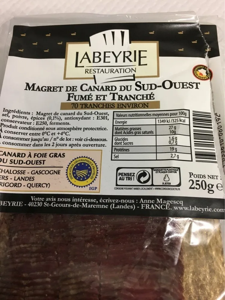 Magret de canard du sud-ouest fumé et tranché