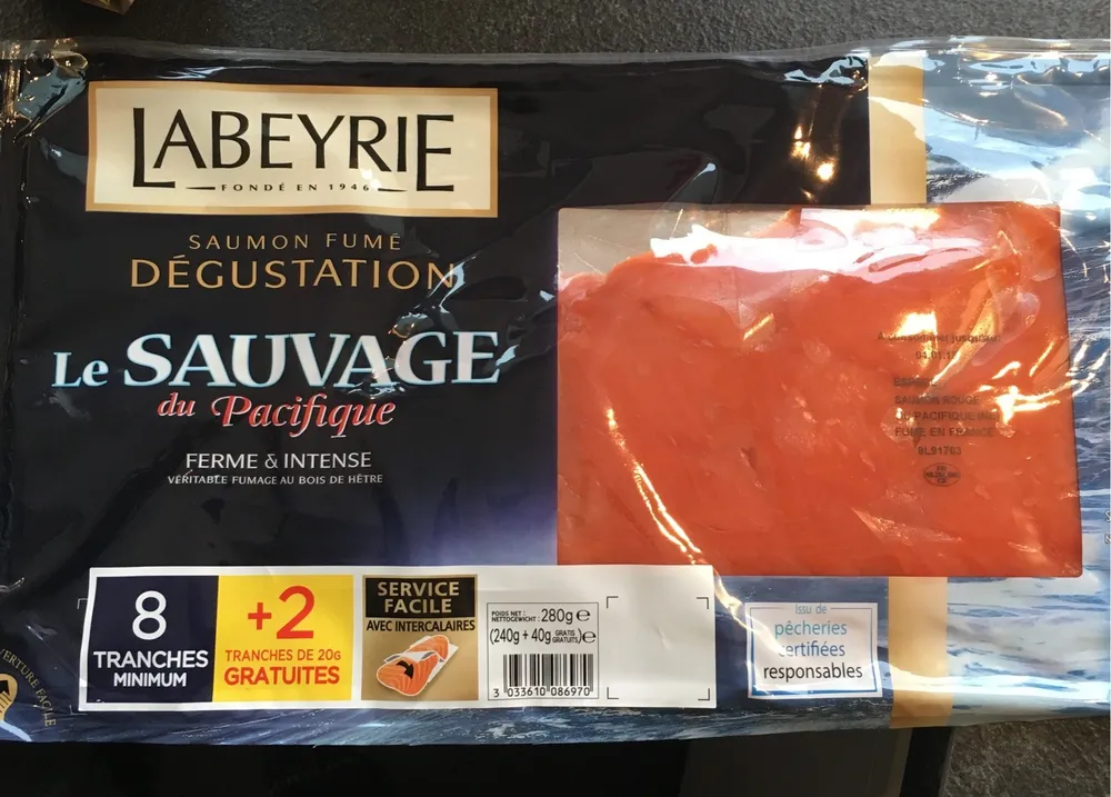 Saumon fume le sauvage du Pacifique