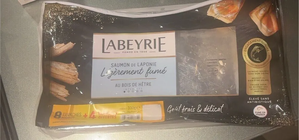 SAUMON DE LAPONIE Légèrement fumé AU BOIS DE HÊTRE