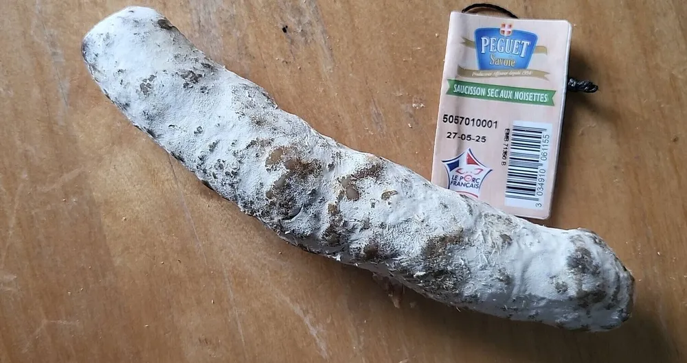 SAUCISSON SEC AUX NOISETTES
