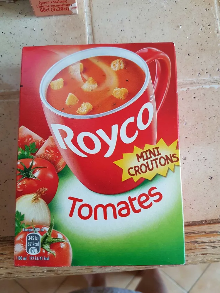 Soupe tomates mini croutons