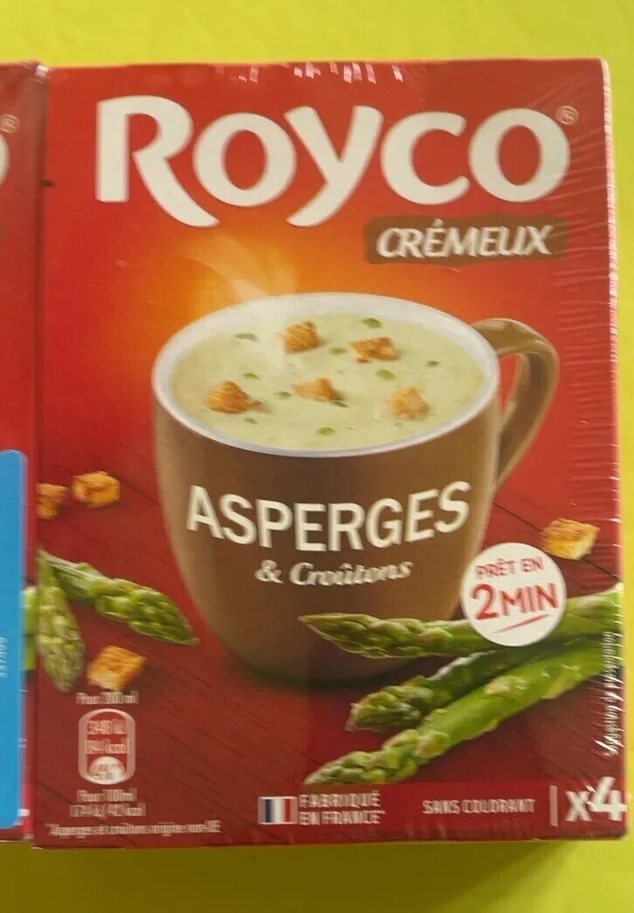 Potage asperges et croutonscremeux
