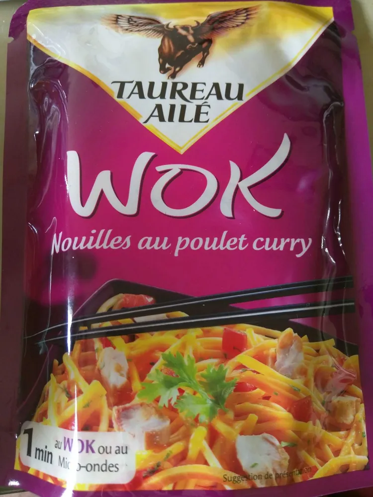 Wok - Nouilles au poulet curry