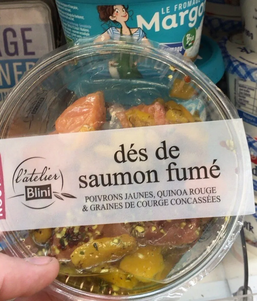 Dés de saumon fumé, poivrons, quinoa