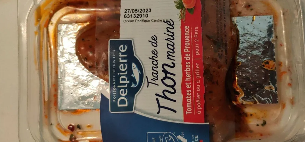 Tranche de thon mariné