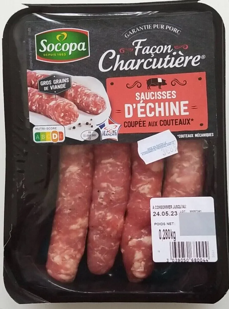 saucisse l'échine coupée au couteaux